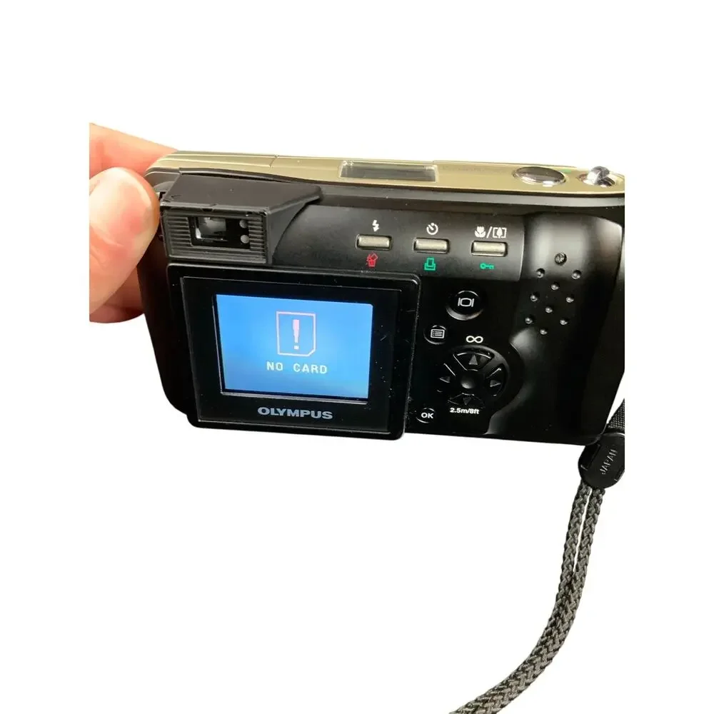 Olympus Camedia D-490 Zoom 2.1MP CCD Digital Camera Y2K Digicam Tested Works